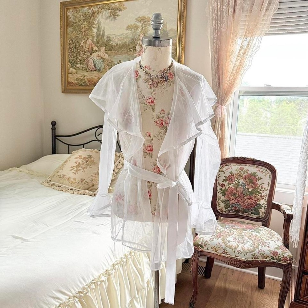 80s Cinema Etoile white ruffle tie front wrap top size small - Picture 3 of 6